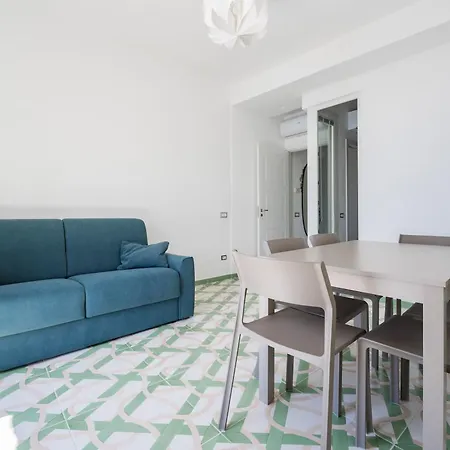 Casa Ferdimena رافيلّو